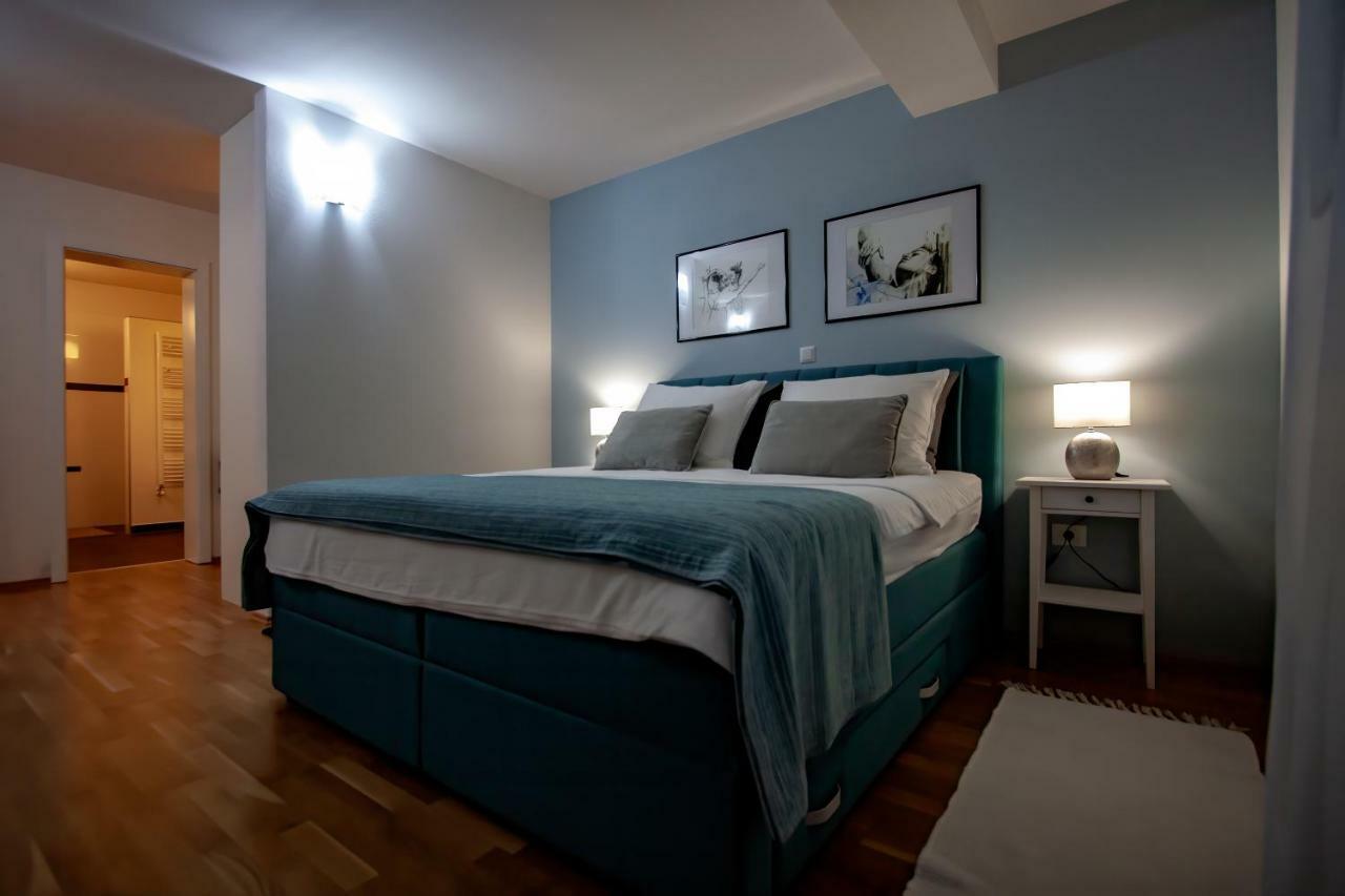 Apartman Nebo プーラ エクステリア 写真
