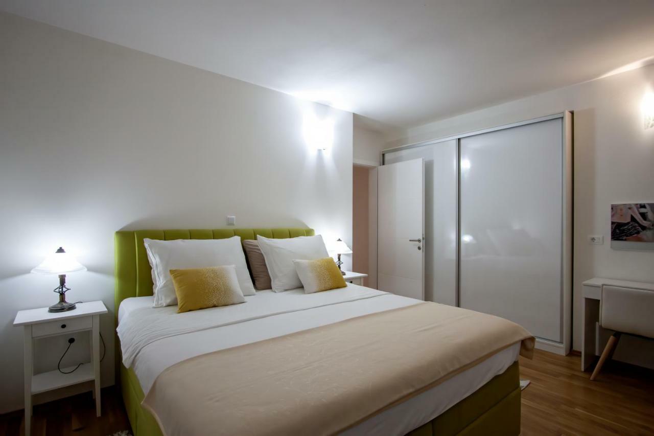 Apartman Nebo プーラ エクステリア 写真