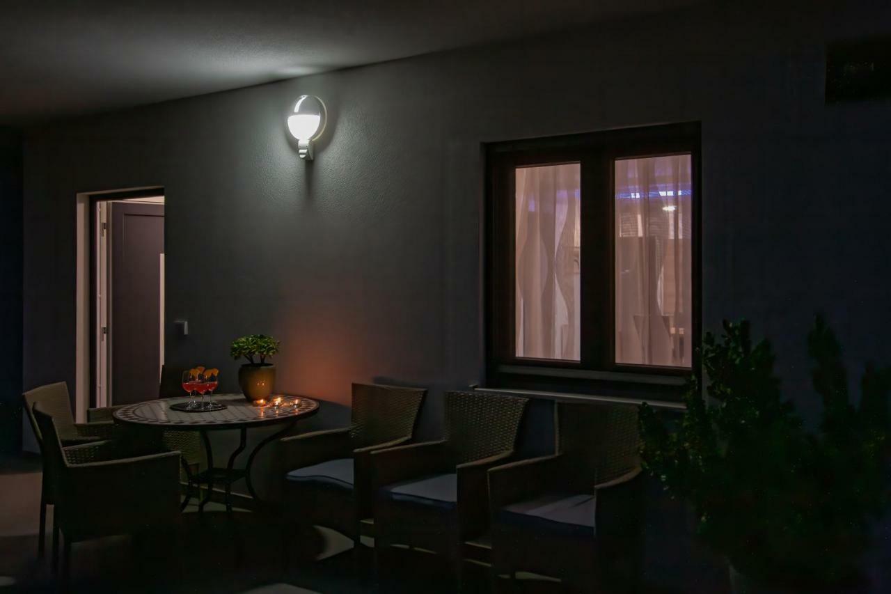 Apartman Nebo プーラ エクステリア 写真